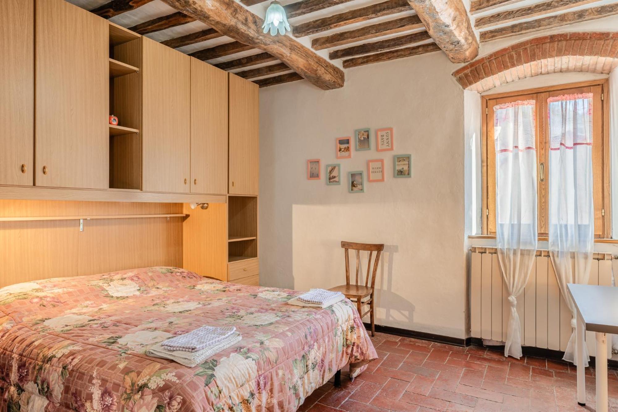 Casa Claire Appartement Prataccio Buitenkant foto